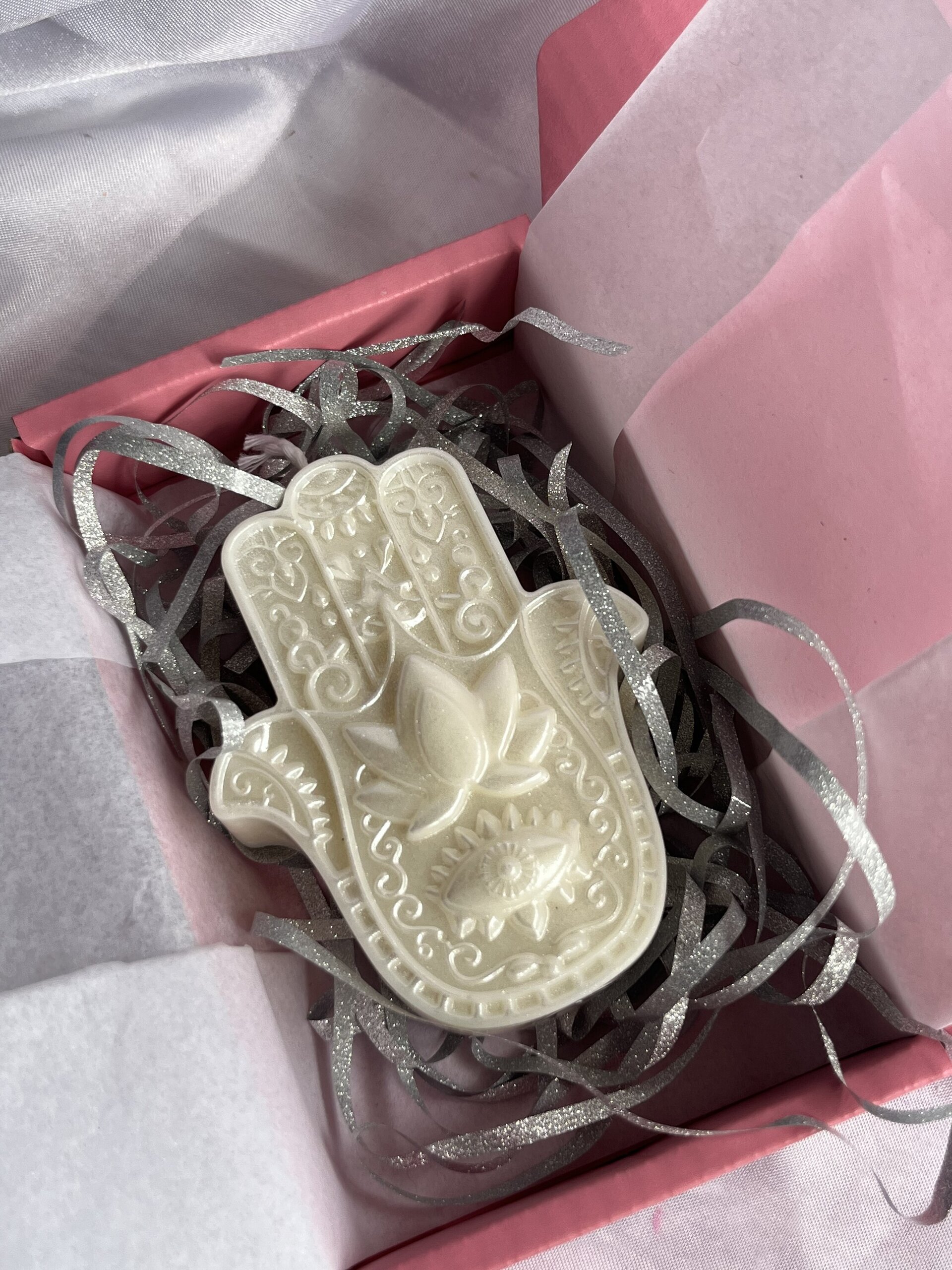 Vela de soja de Palo Santo – Figura Mano Hamsa - 2
